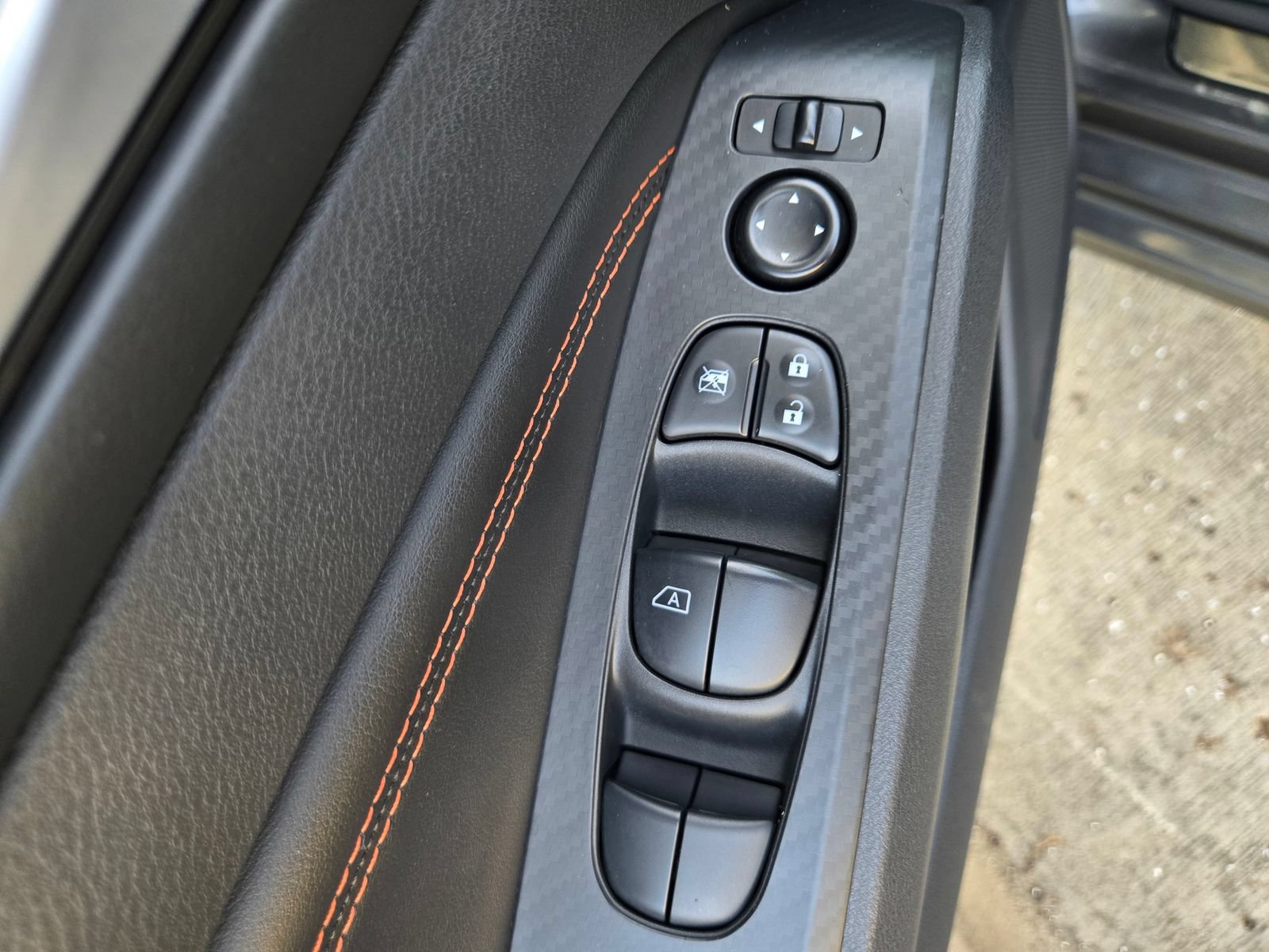 Used 2022 Nissan Altima 2.0 SR FWD image 29