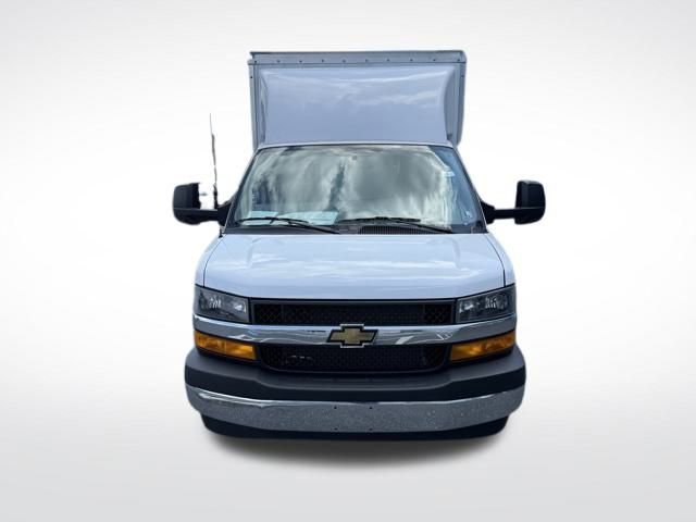 New 2025 Chevrolet Express 3500 w/ Power Convenience Package image 2