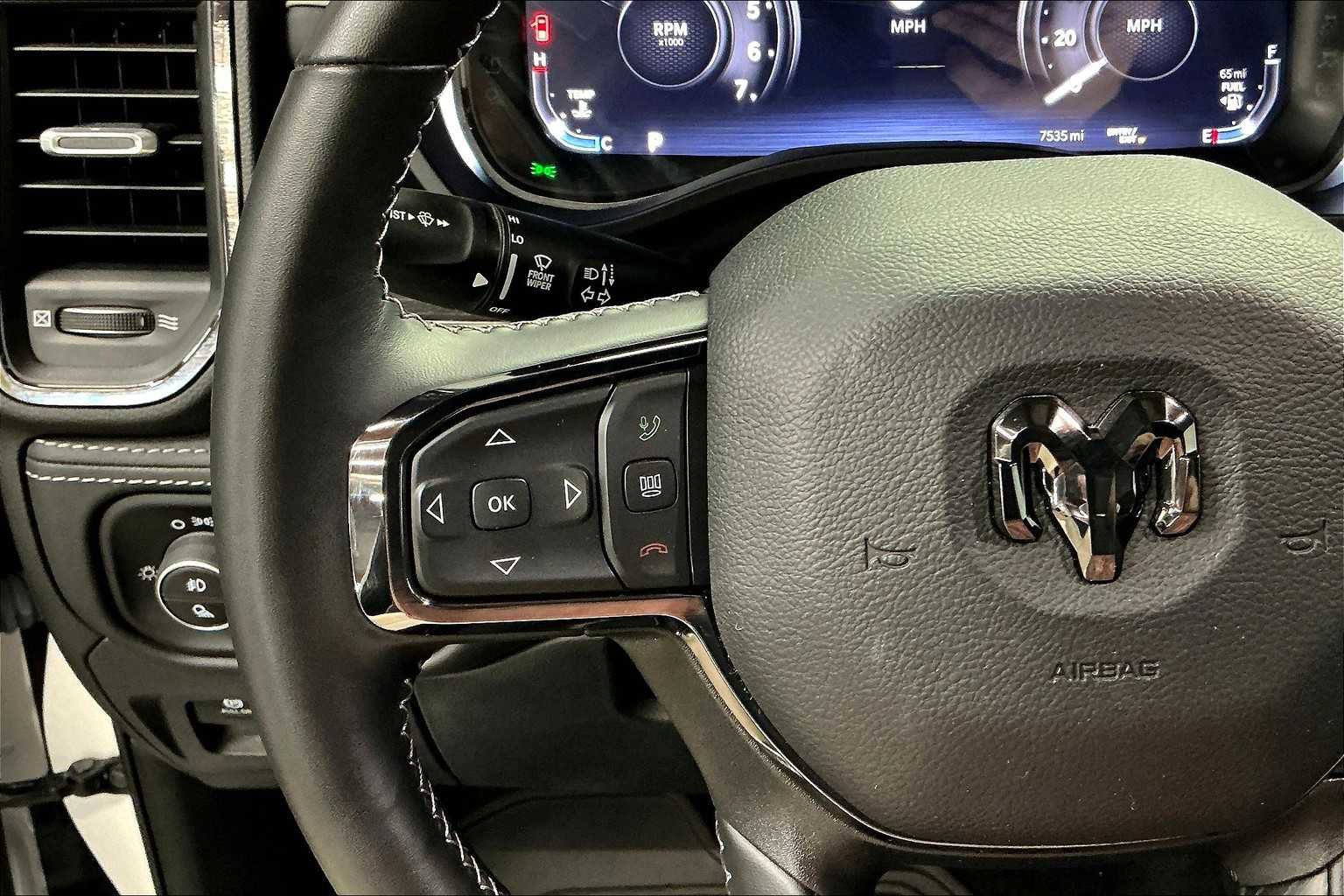 Used 2024 RAM 1500 Limited w/ Trailer Tow Group image 20