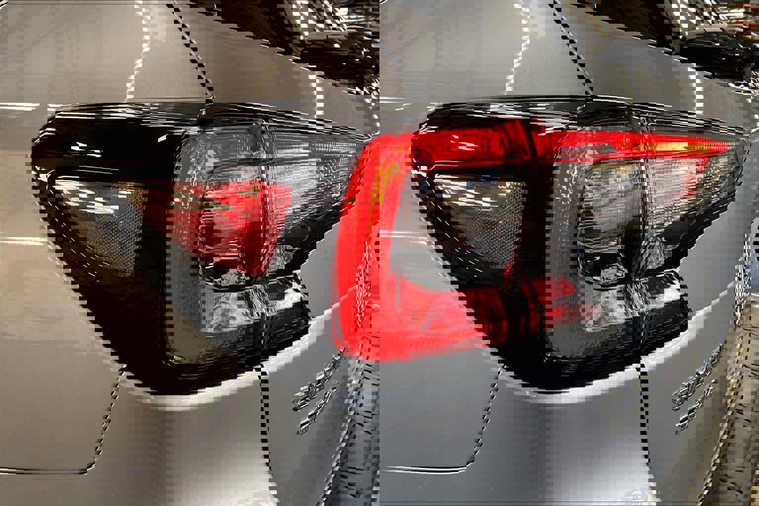 Used 2022 Subaru Outback Premium image 31