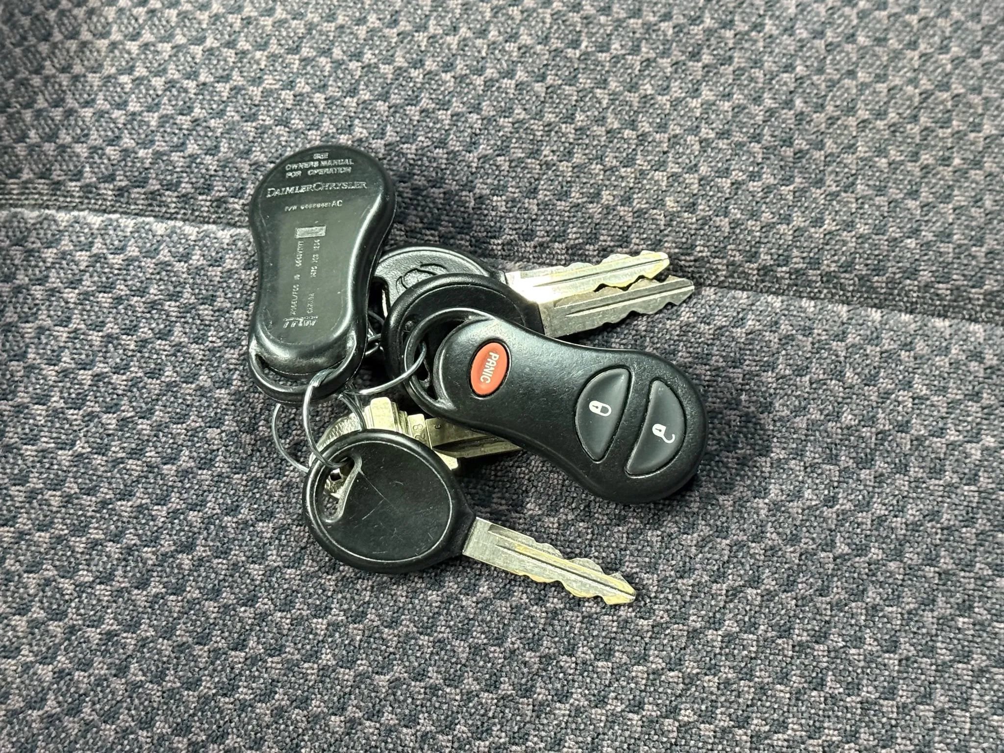 Used 2003 Dodge Ram 2500 Truck SLT image 36