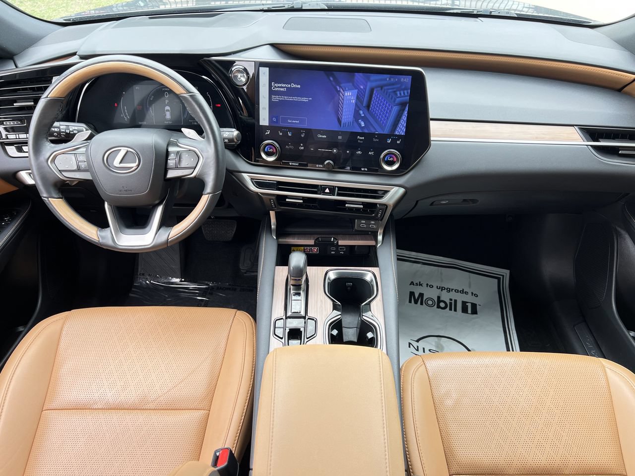 Used 2024 Lexus RX 350 w/ Technology Package AWD/4WD image 8