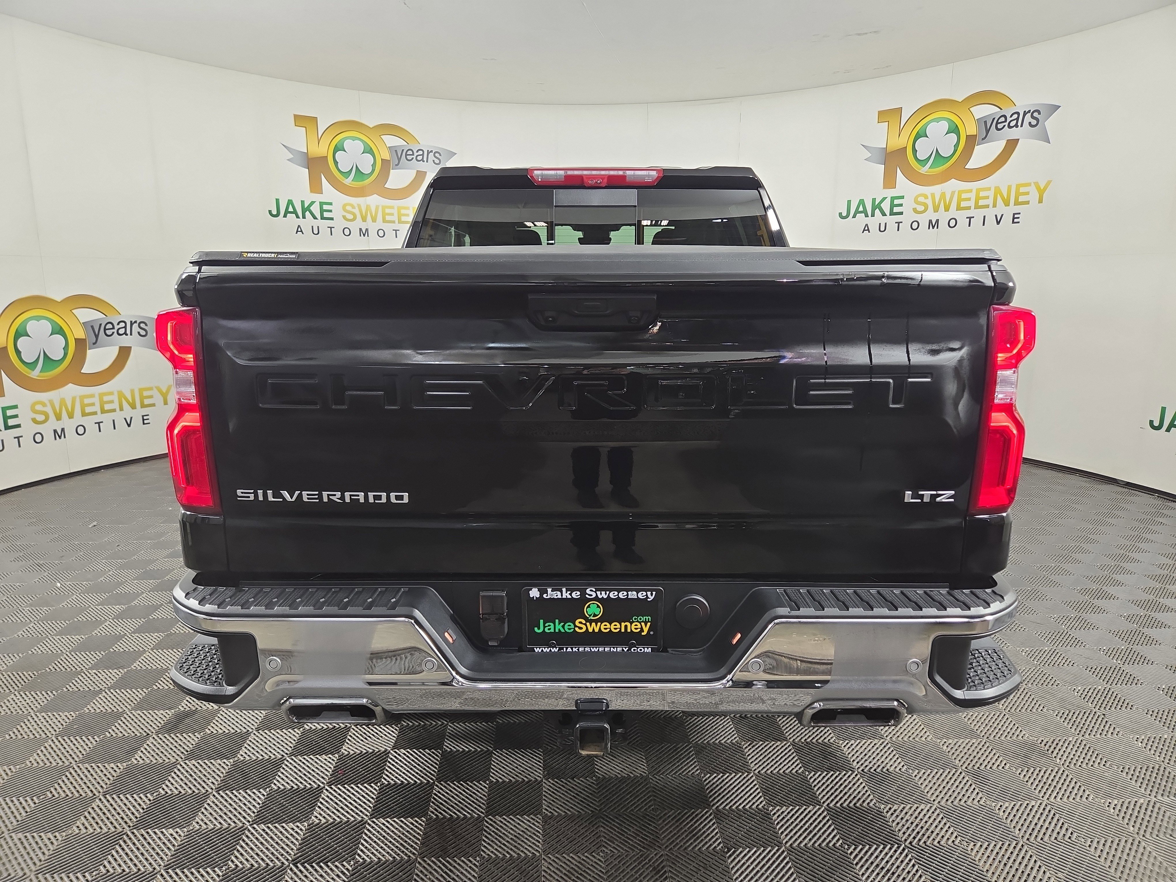 Certified 2025 Chevrolet Silverado 1500 LTZ w/ LTZ Premium Package image 7