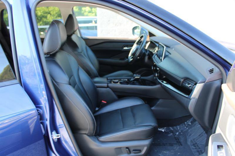 Used 2023 Nissan Rogue SL AWD/4WD image 9