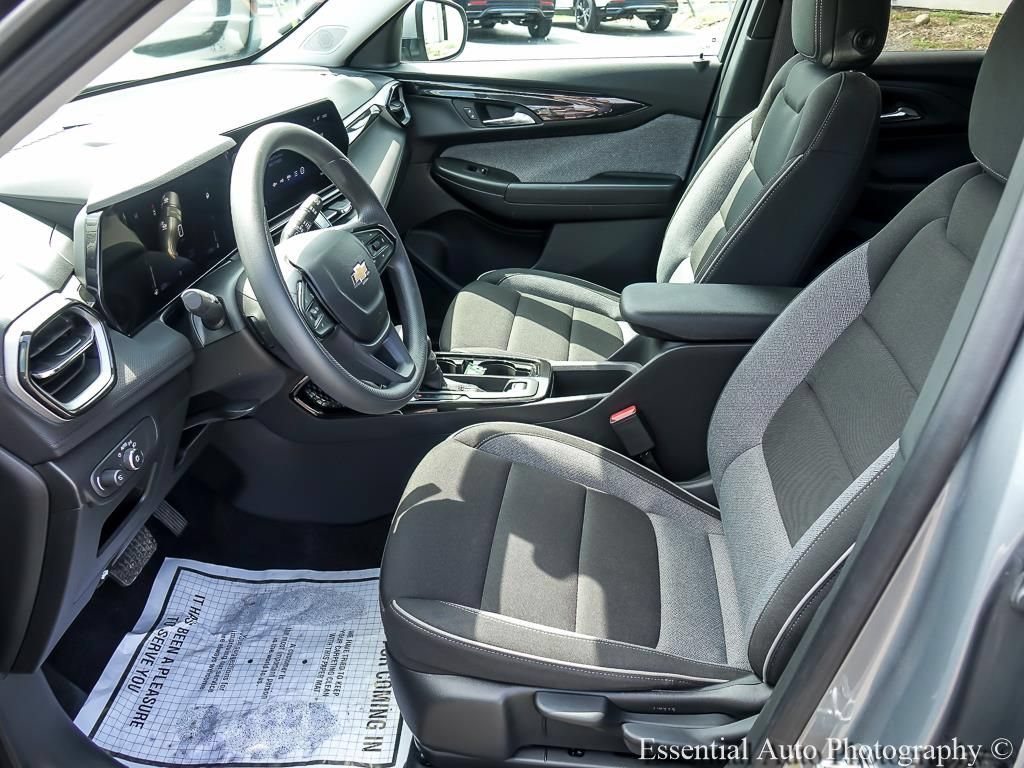 Certified 2026 Chevrolet TrailBlazer LT FWD image 10