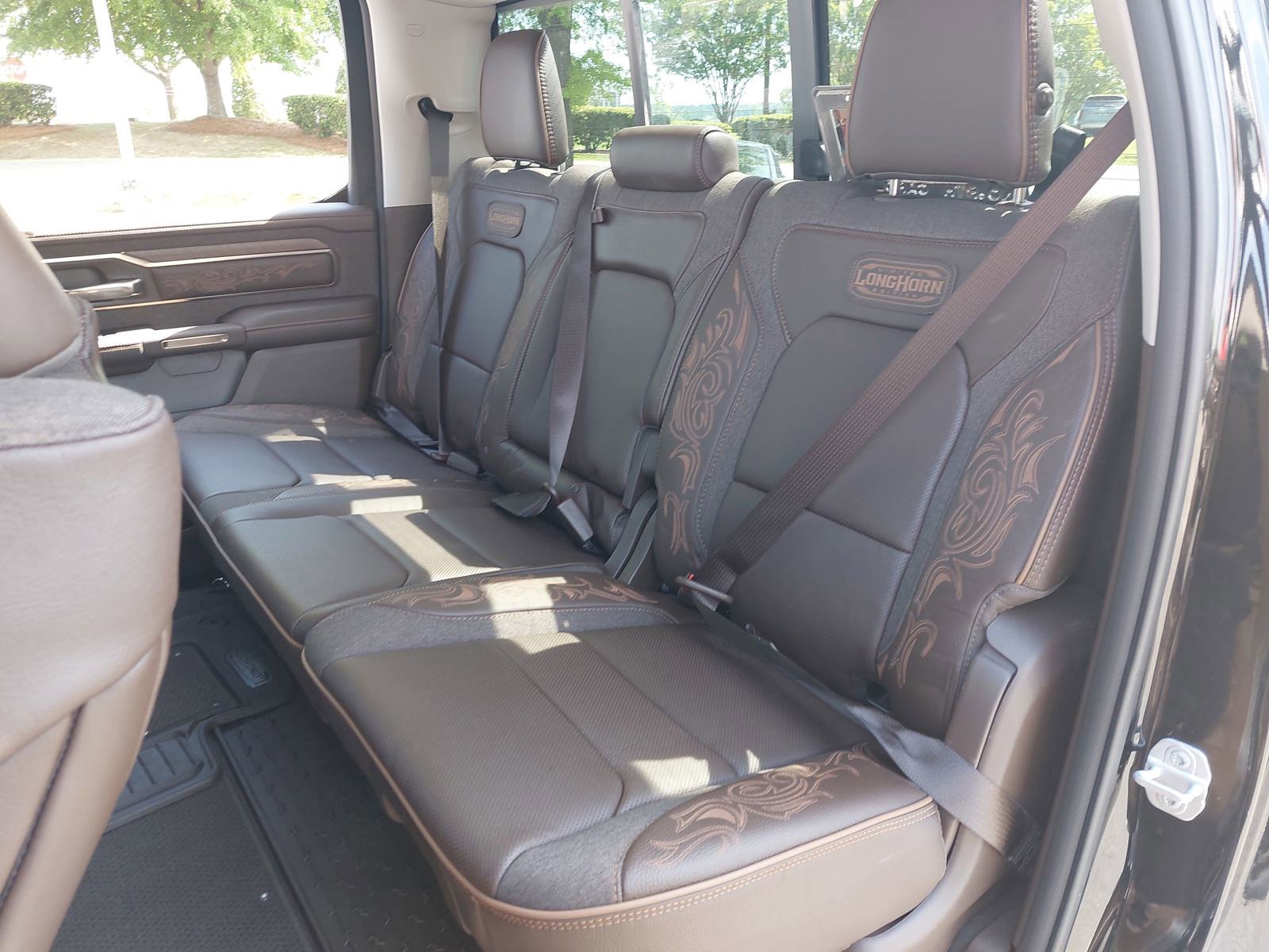New 2025 RAM 1500 Limited AWD/4WD image 14