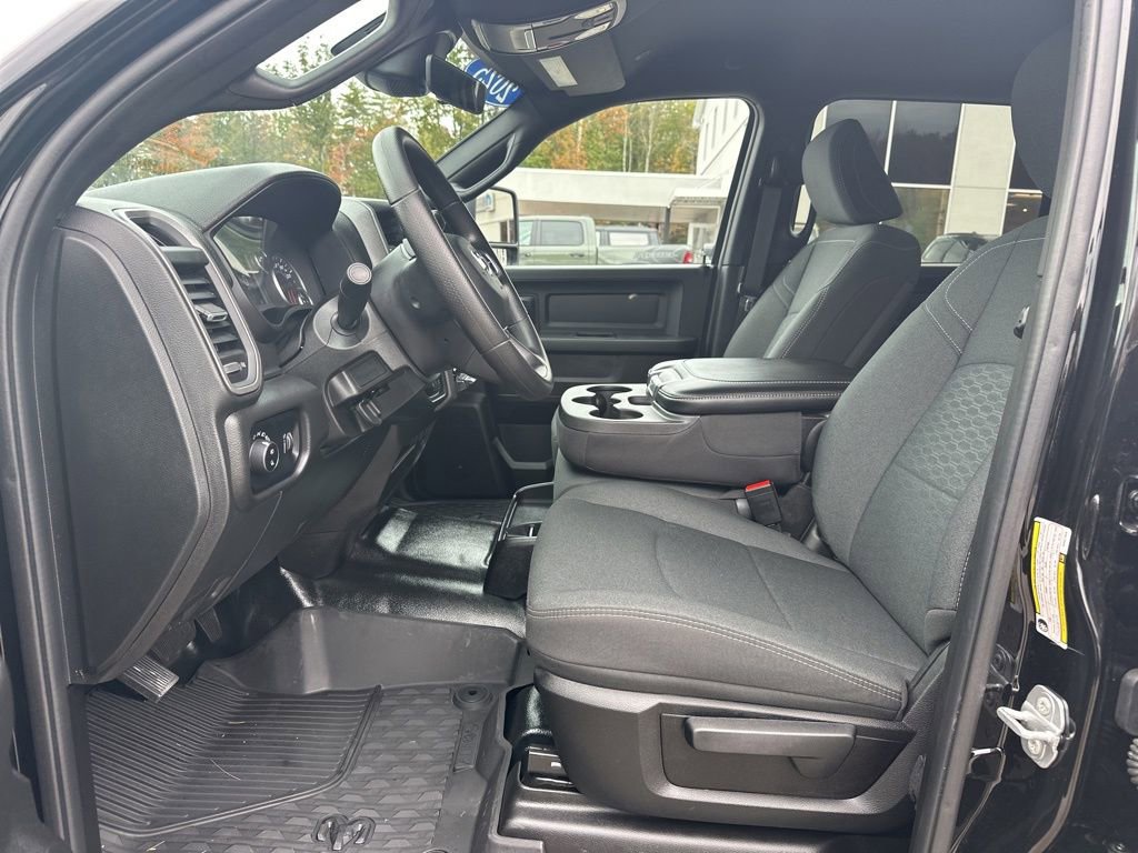 Used 2025 RAM 2500 Tradesman w/ Commercial Features Package image 12