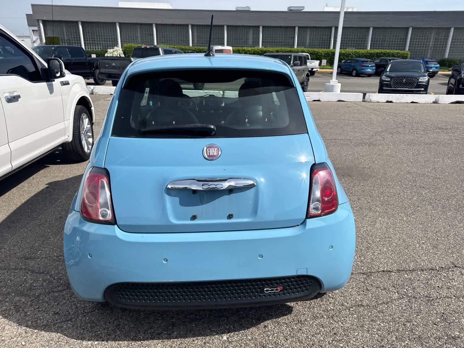 Used 2015 FIAT 500 e w/ Esport Package FWD image 10