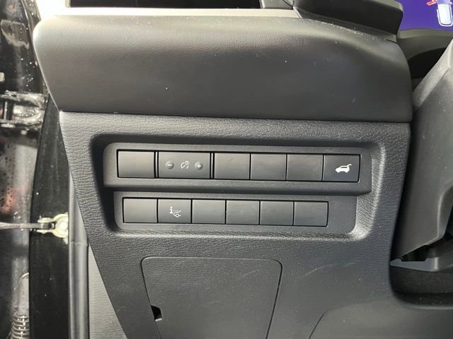 Used 2023 Mitsubishi Outlander SEL image 19