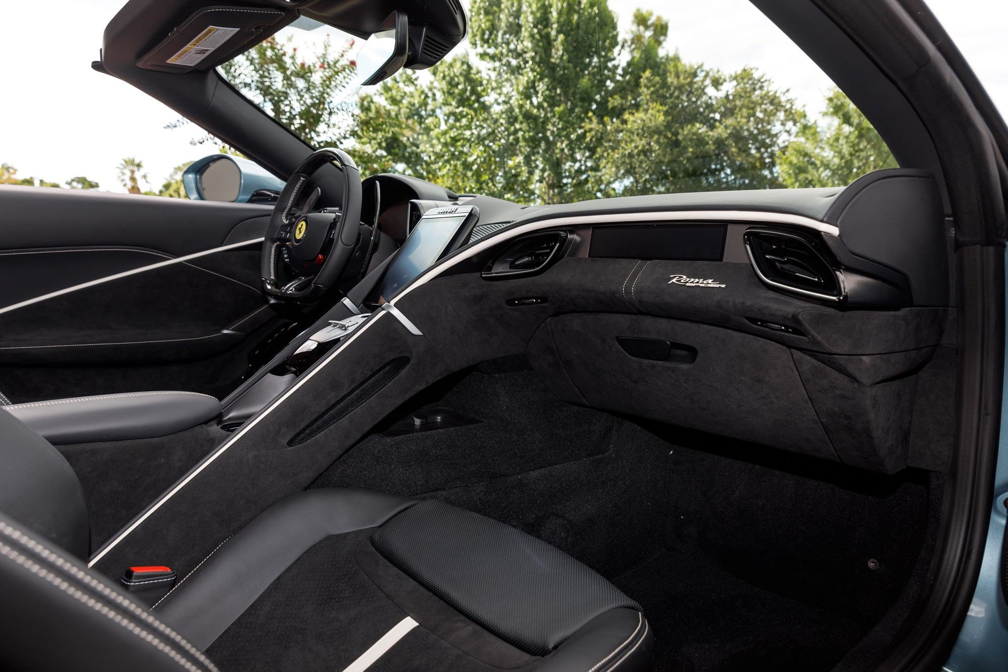 Used 2026 Ferrari Roma Spider RWD image 15