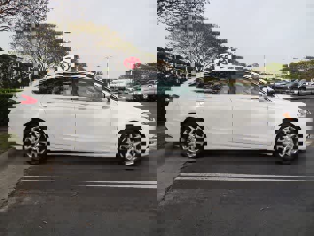 Used 2016 Ford Fusion SE w/ Equipment Group 202A image 5