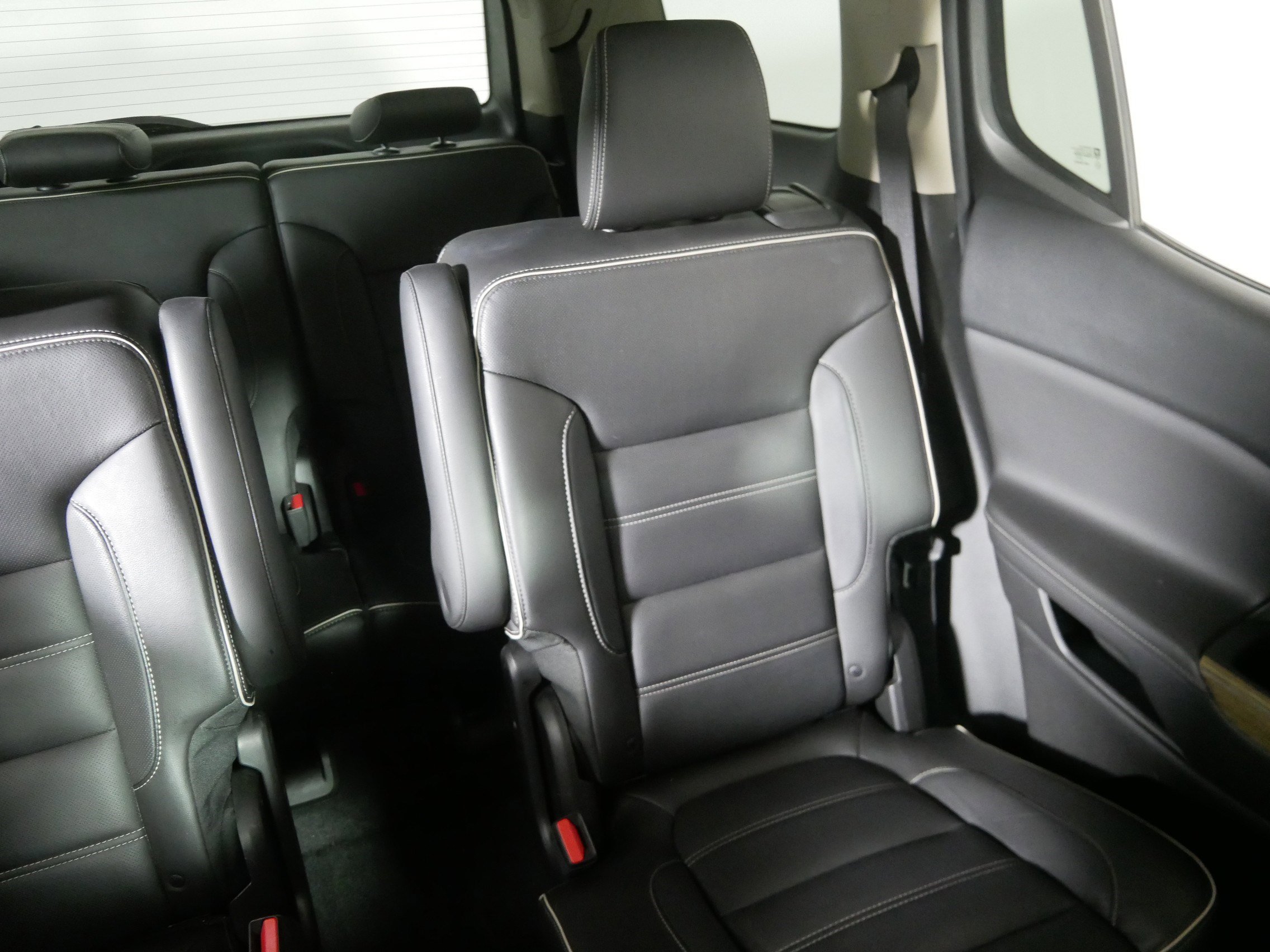 Used 2018 GMC Acadia Denali w/ Technology Package image 14