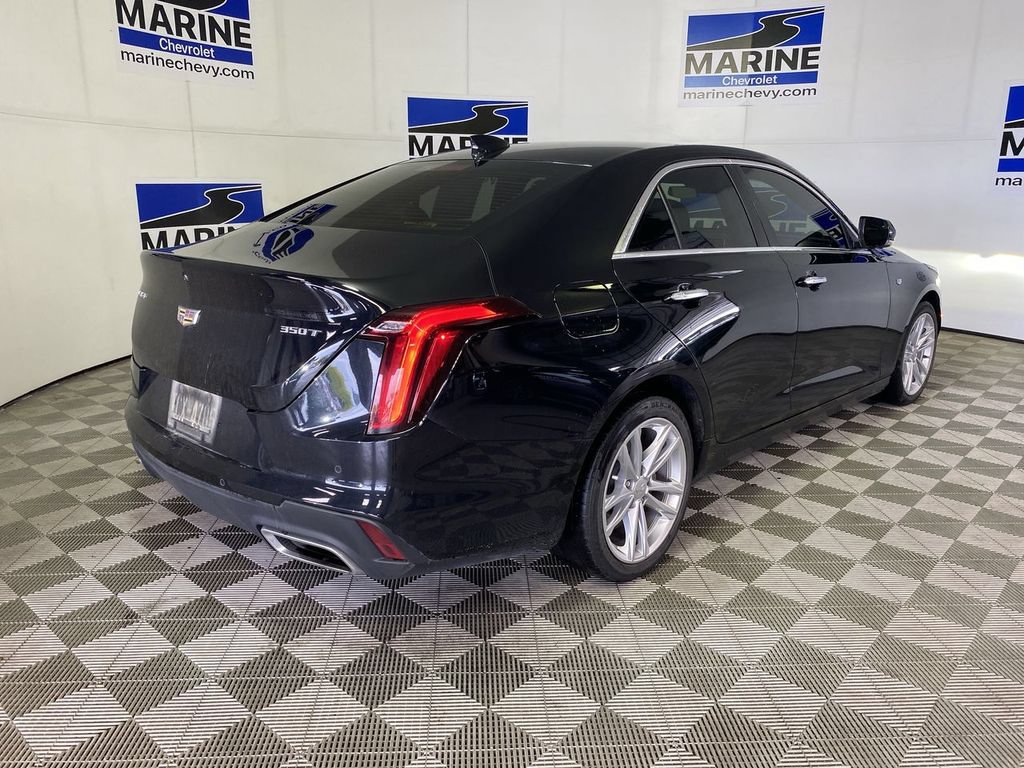 Used 2023 Cadillac CT4 Luxury w/ Cold Weather Package RWD image 16