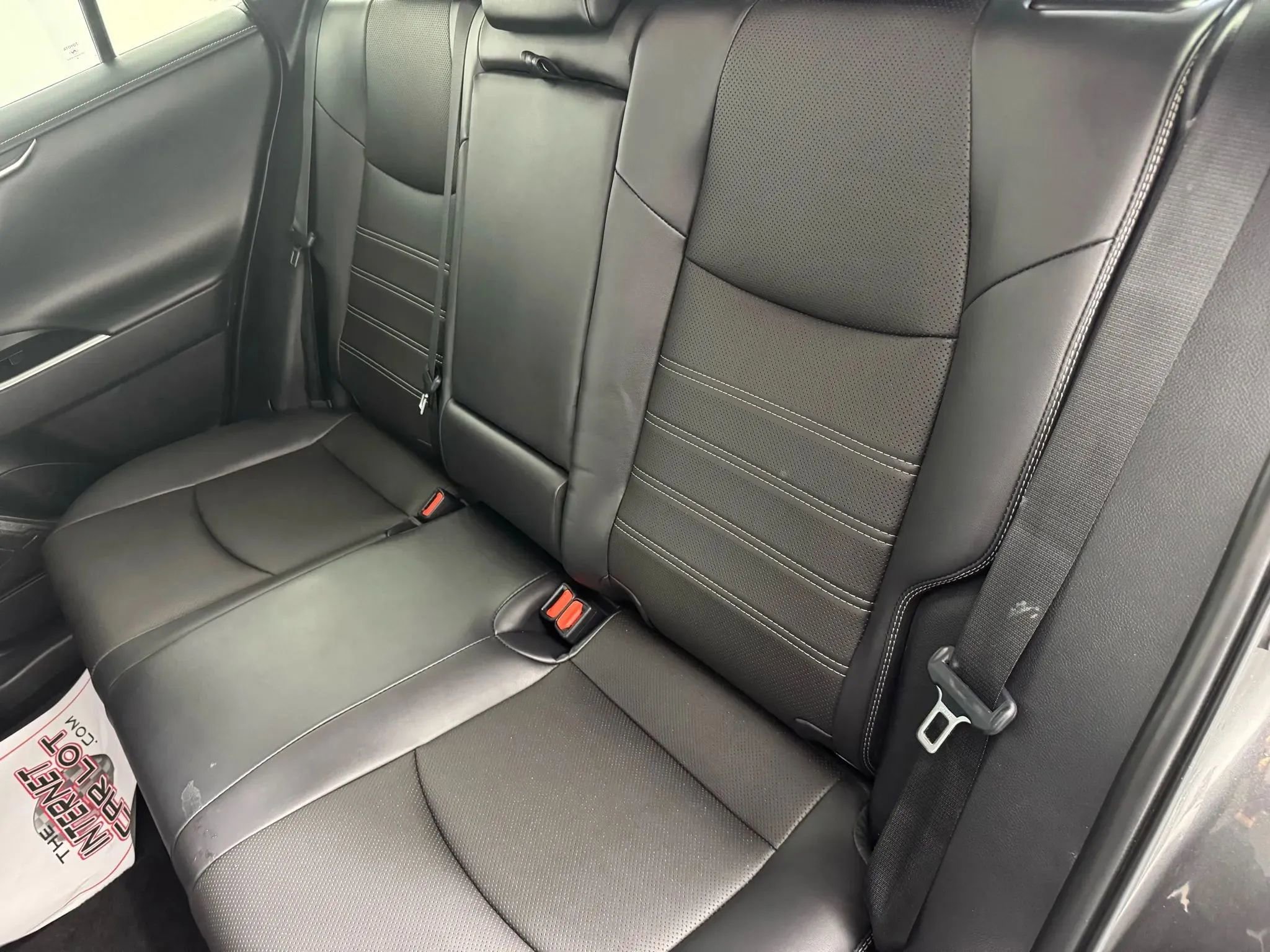 Used 2025 Toyota RAV4 Limited image 39