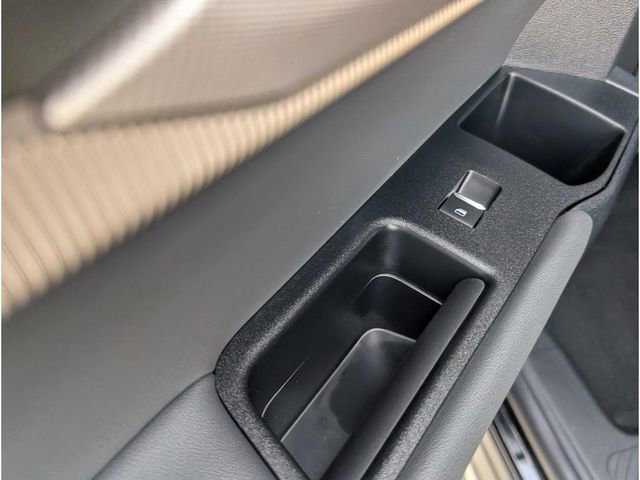 New 2025 Ford Explorer Active w/ Active Comfort Package image 12