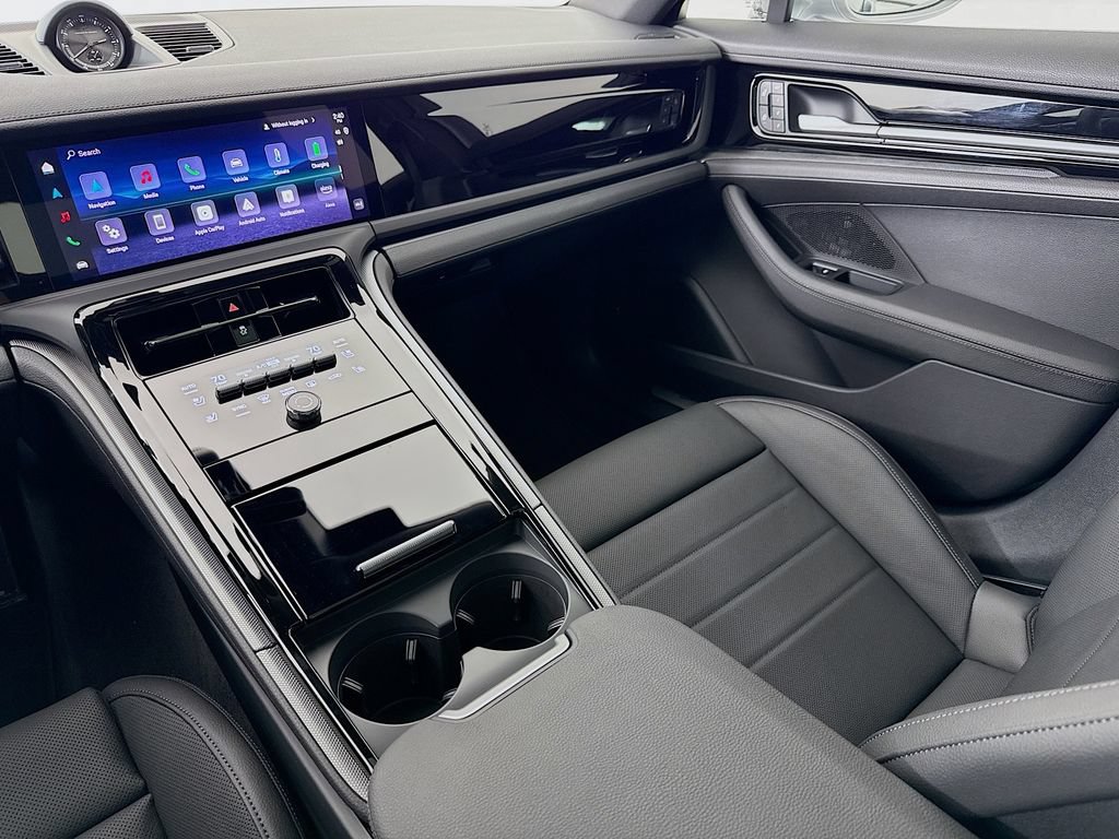 New 2026 Porsche Panamera 4 E-Hybrid AWD/4WD image 26