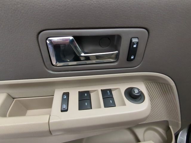 Used 2010 Ford Edge SEL FWD image 23