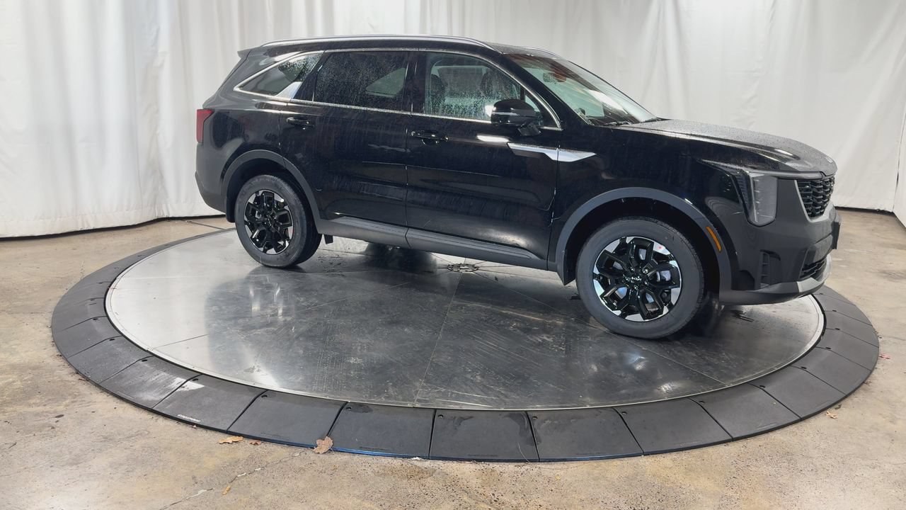 New 2026 Kia Sorento S AWD/4WD image 3