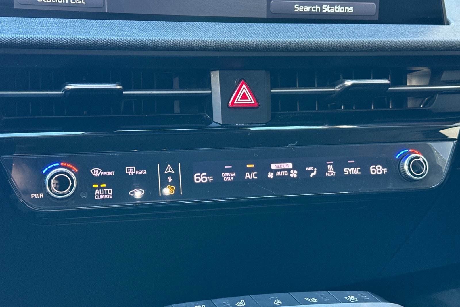 Used 2022 Kia EV6 Wind w/ Wind Technology Package image 27