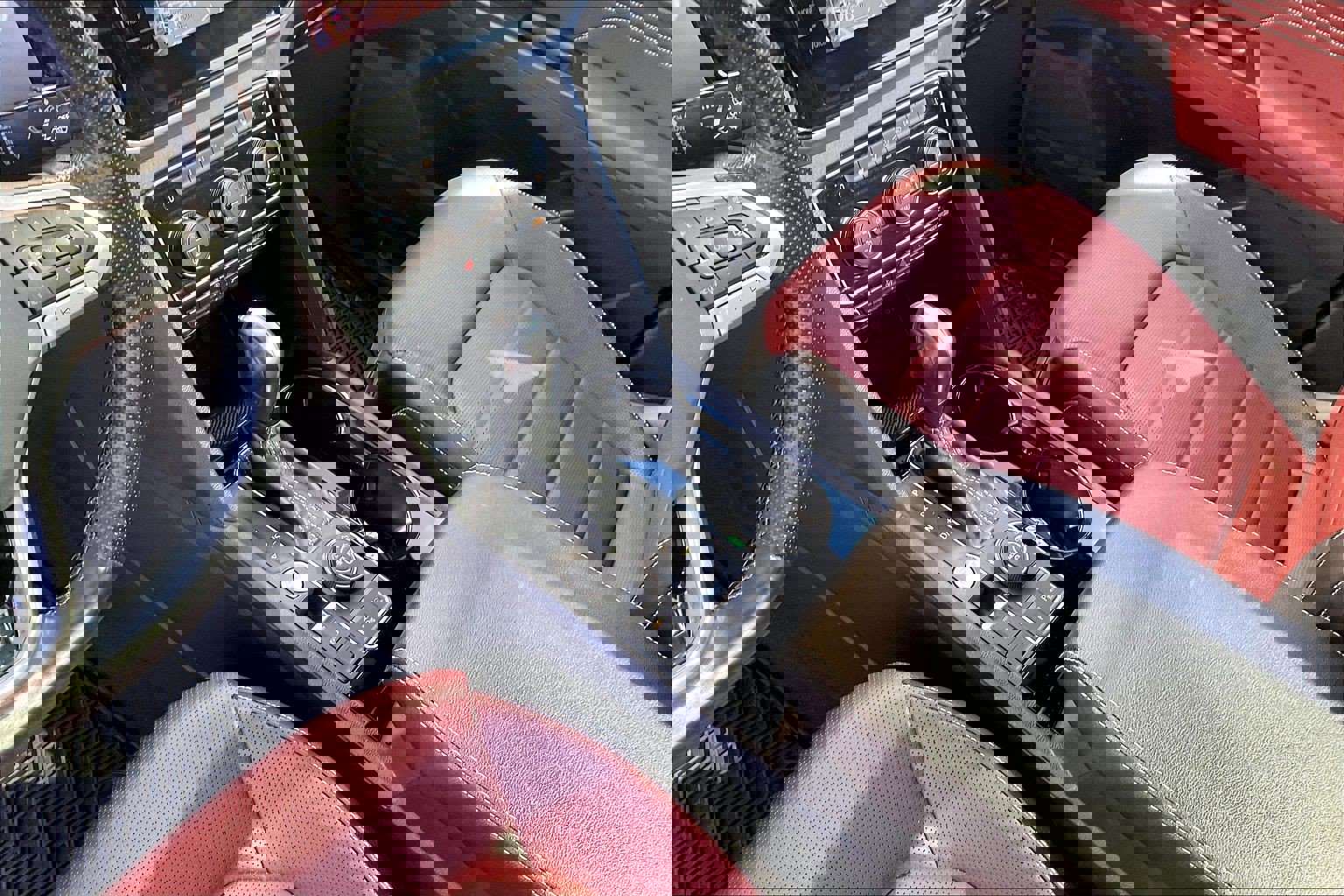 Certified 2021 Volkswagen Atlas Cross Sport SEL Premium R-Line image 17