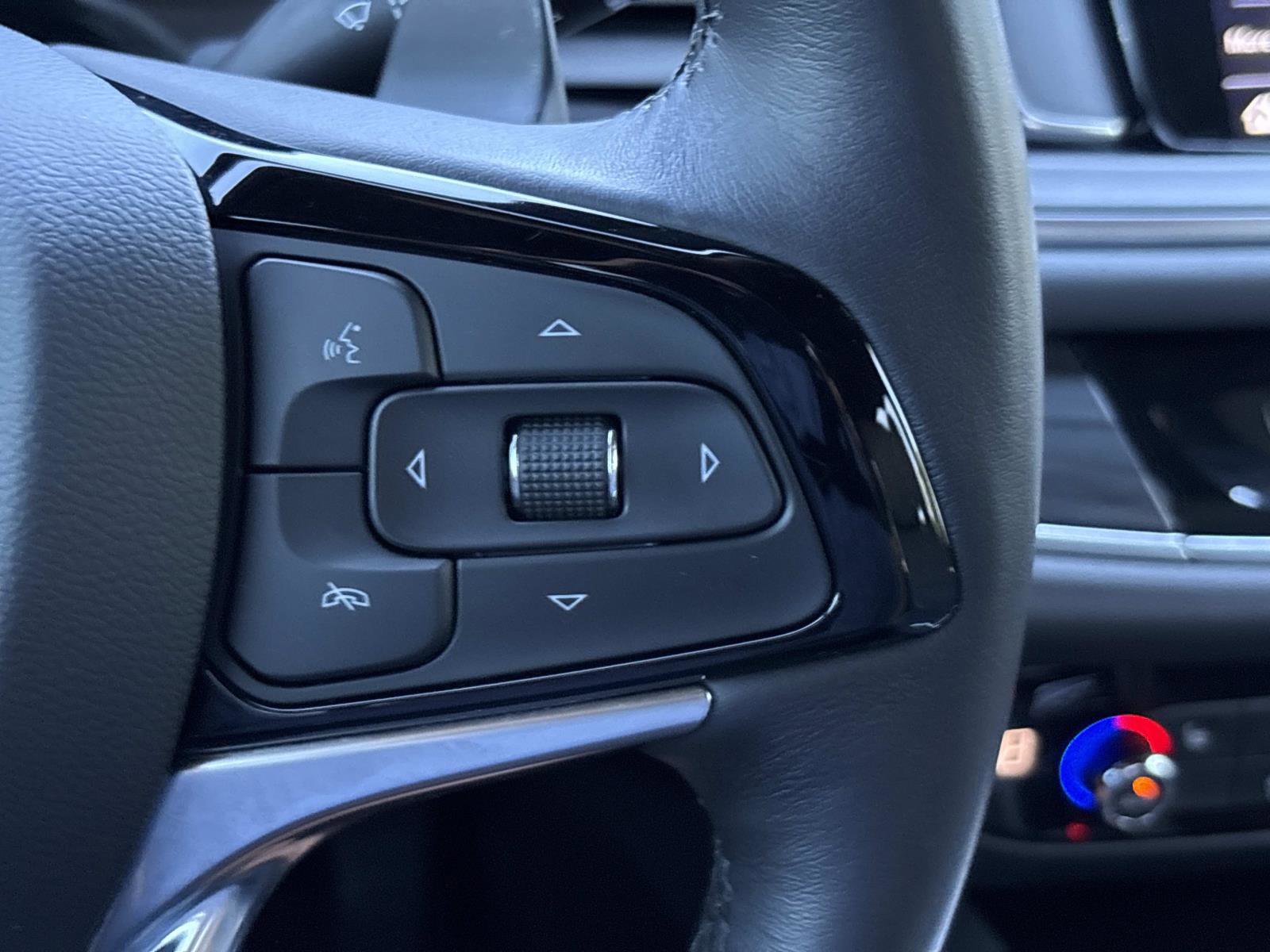 Certified 2023 Buick Enclave Essence w/ Experience Buick Package image 18