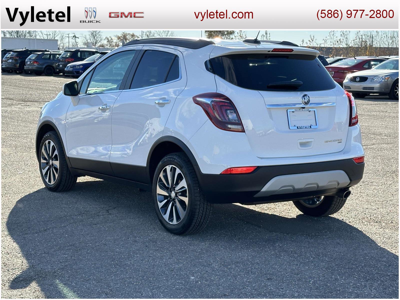 Certified 2021 Buick Encore Preferred w/ Safety Package image 4