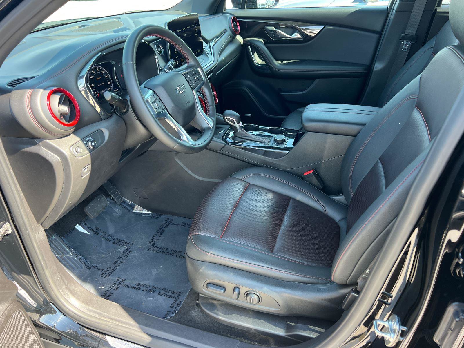 Used 2024 Chevrolet Blazer RS FWD image 9