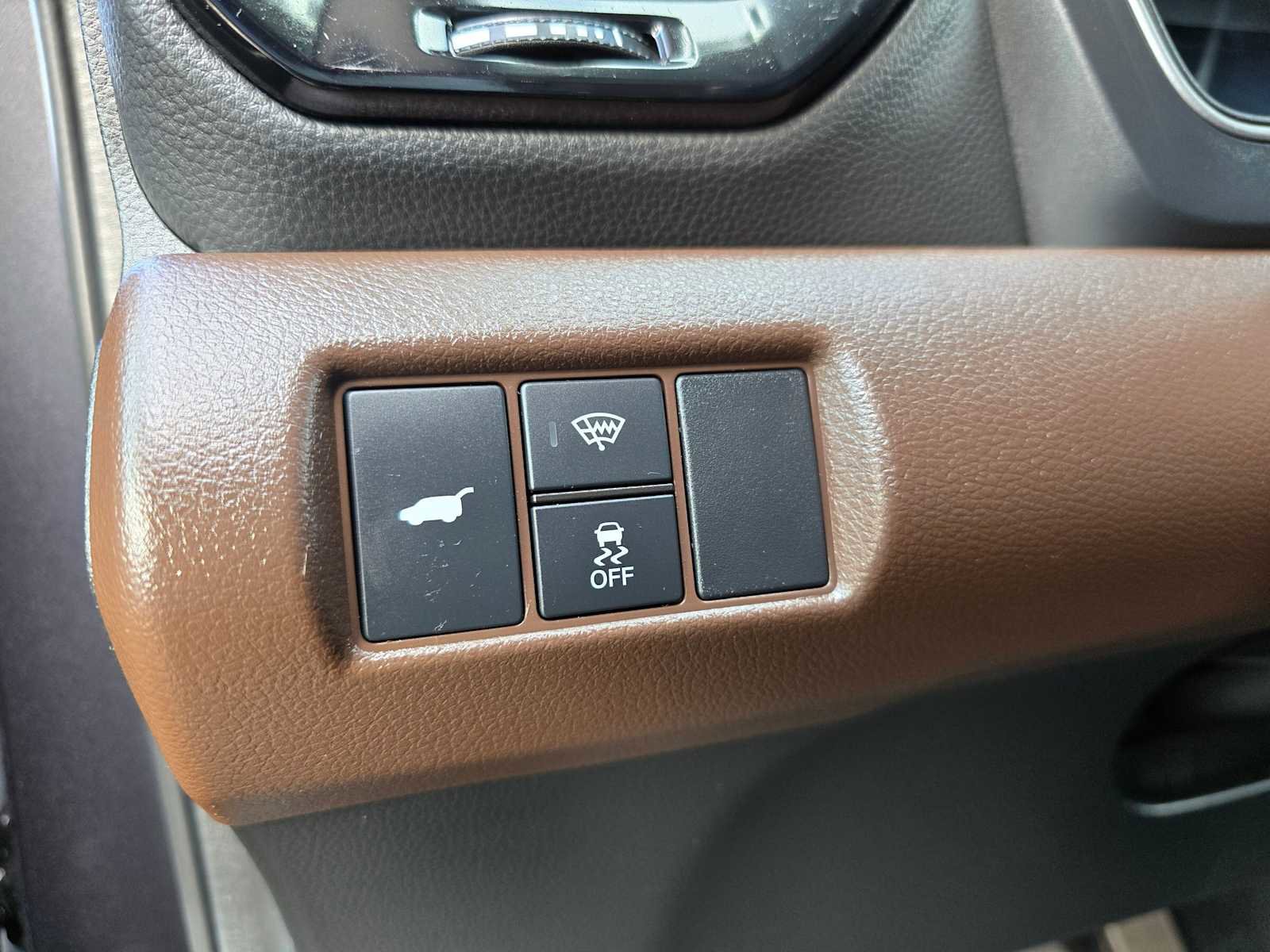 Used 2025 Honda Pilot Elite image 2