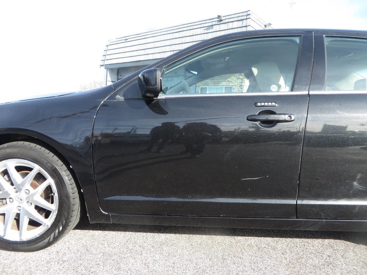 Used 2012 Ford Fusion SEL FWD image 28