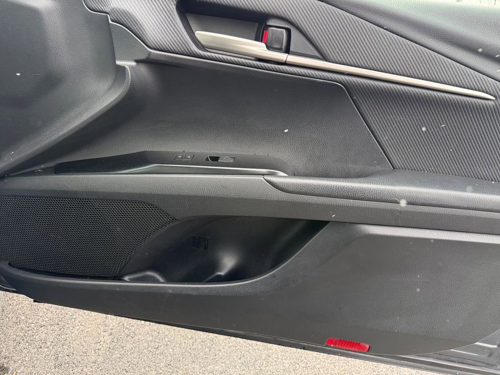 Certified 2025 Toyota Camry SE w/ Convenience Package image 19