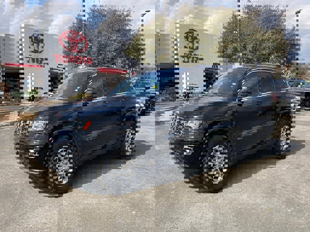 Used 2021 Jeep Grand Cherokee Laredo X