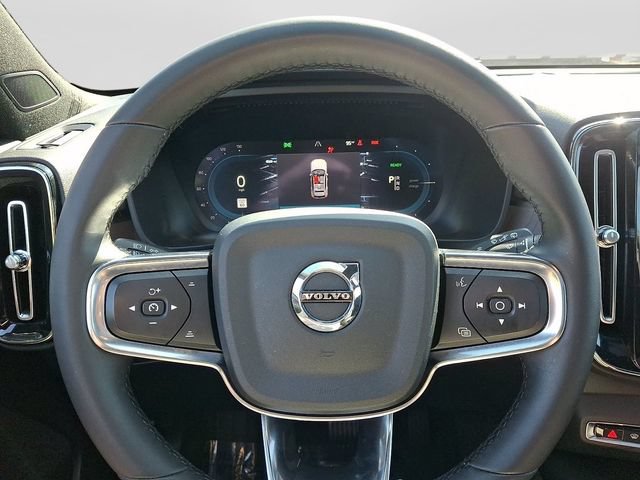 Used 2023 Volvo XC40 Recharge Plus AWD/4WD image 22