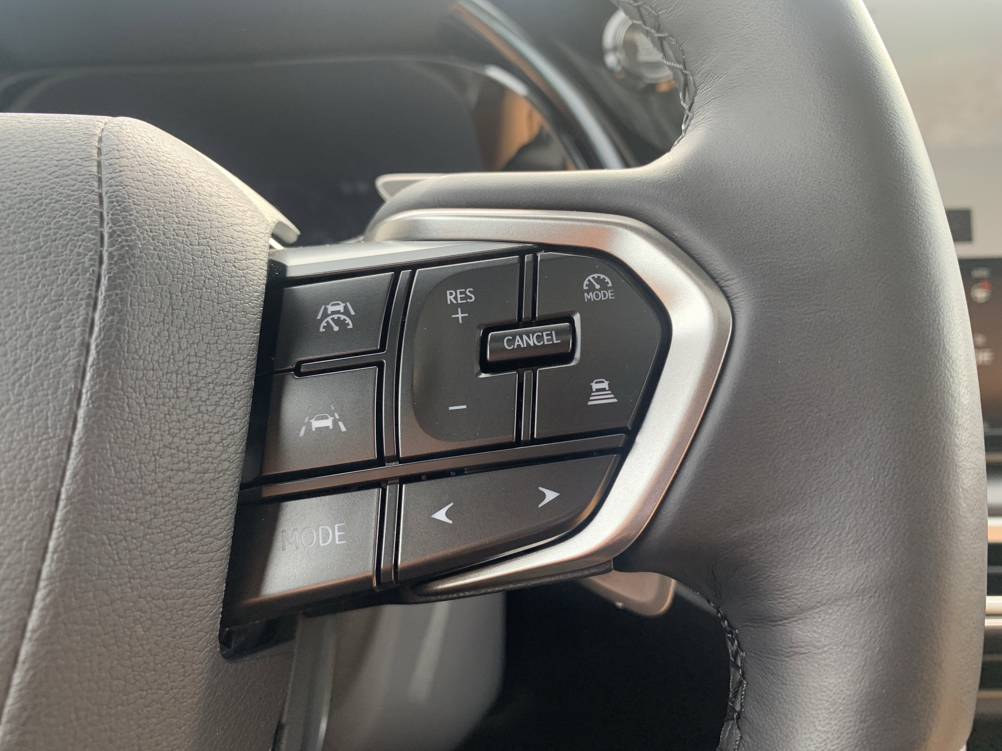 Certified 2025 Lexus RX 350 Premium w/ Accessory Package (Z1) image 20