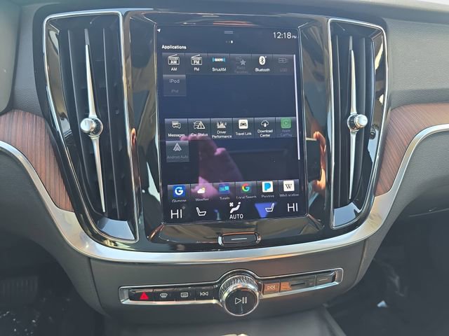 Used 2021 Volvo S60 T6 Momentum w/ Premium Package image 24