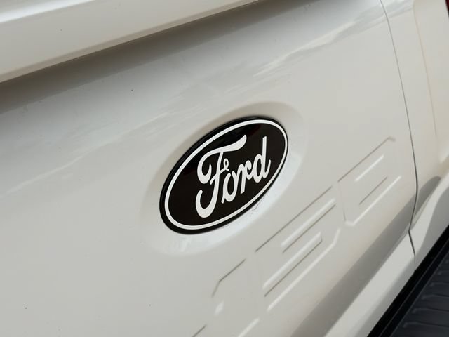 Used 2024 Ford F150 Lariat w/ Bed Utility Package AWD/4WD image 13