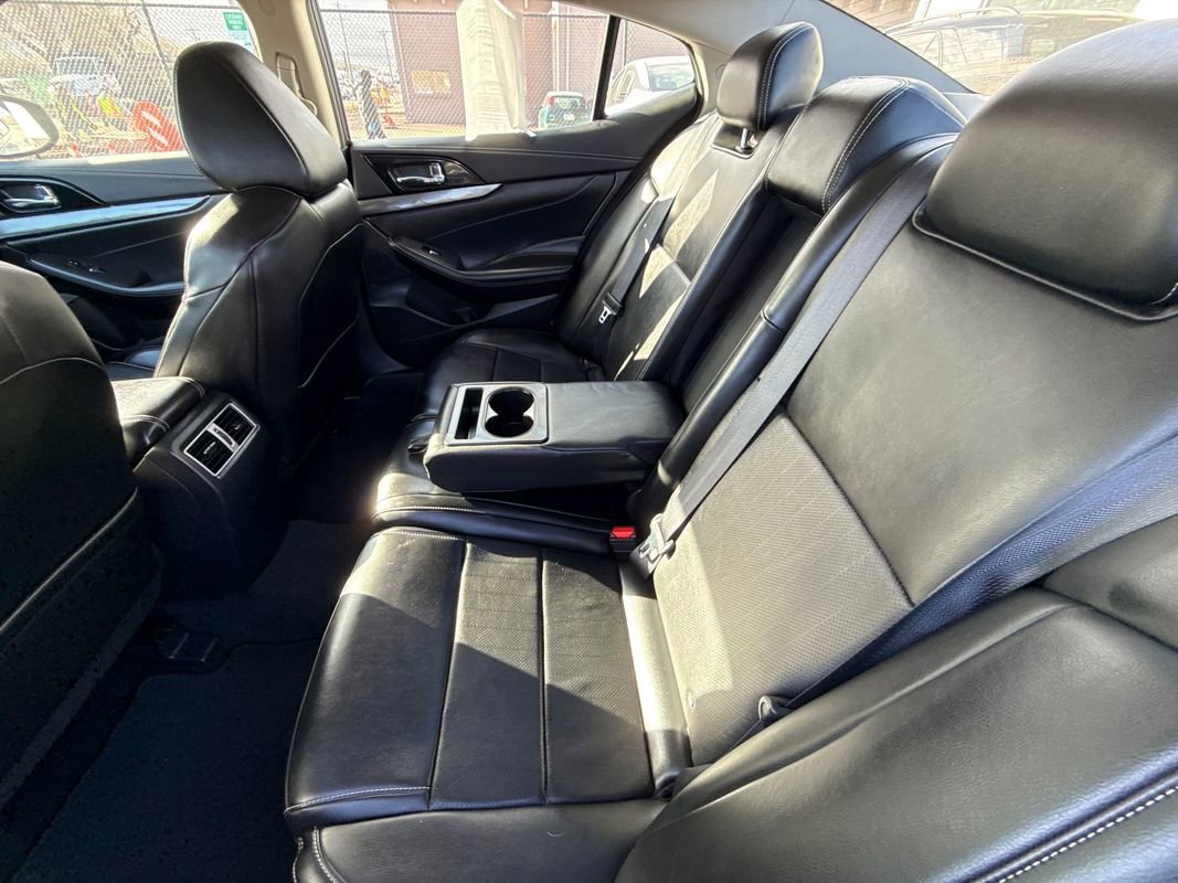 Used 2023 Nissan Maxima SV w/ Floor Mat Group image 16