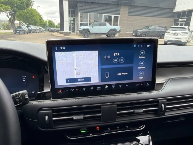 Used 2024 Lincoln Corsair AWD w/ Equipment Group 101A image 15