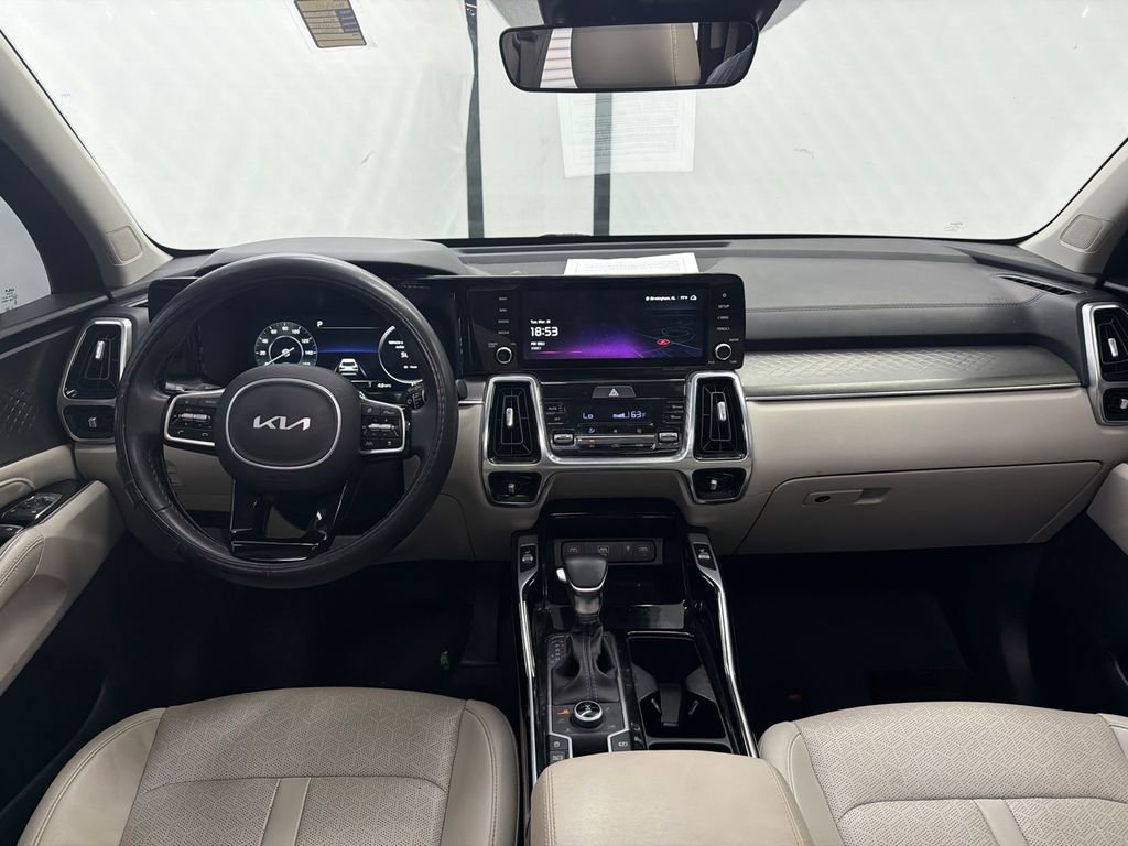 Used 2023 Kia Sorento SX AWD/4WD image 24