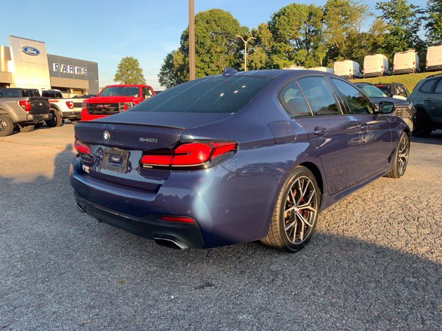 Used 2021 BMW 540i w/ M Sport Package RWD image 9
