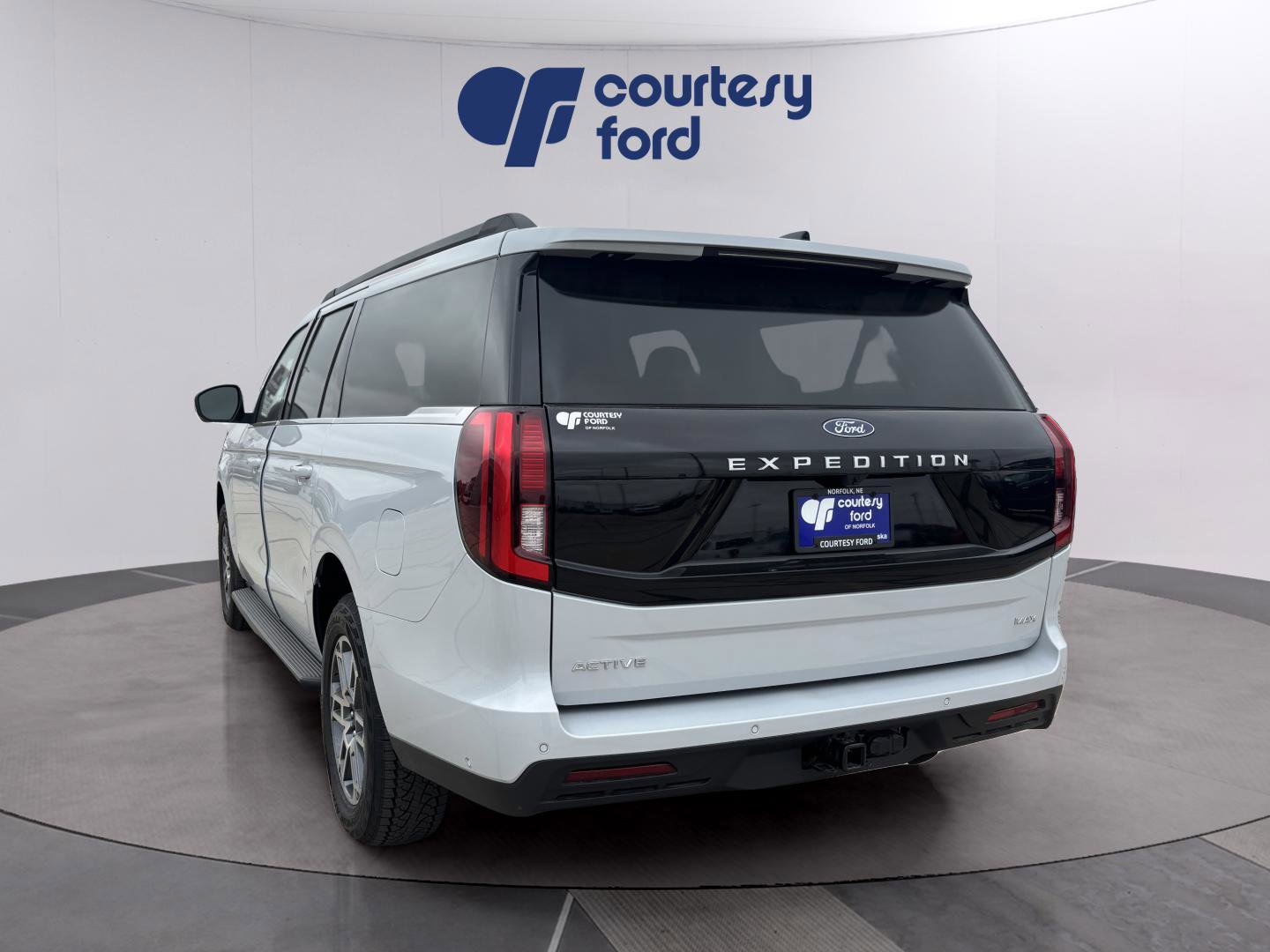 New 2025 Ford Expedition Max Active AWD/4WD image 5