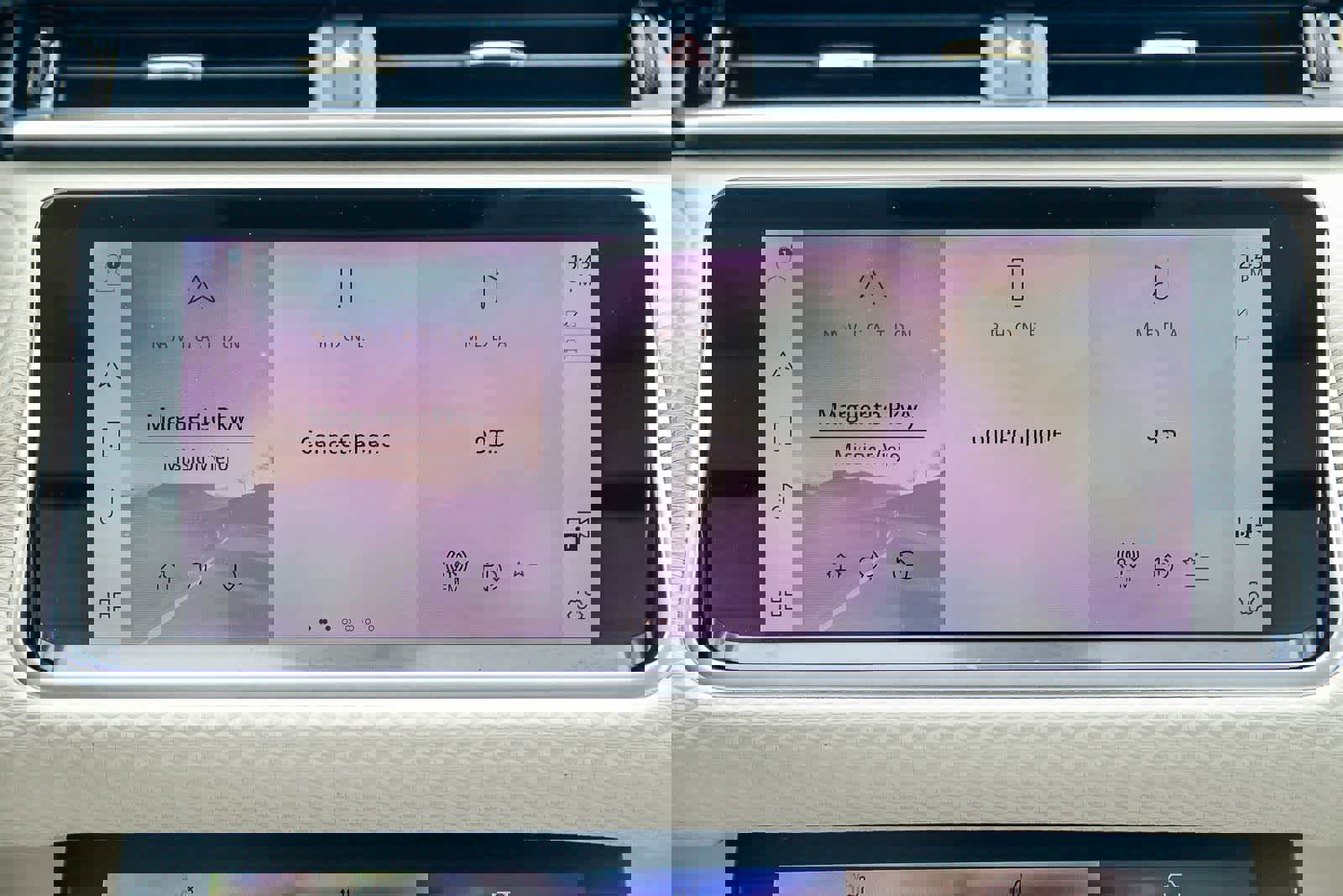 Used 2023 Land Rover Range Rover Velar R-Dynamic S AWD/4WD image 14