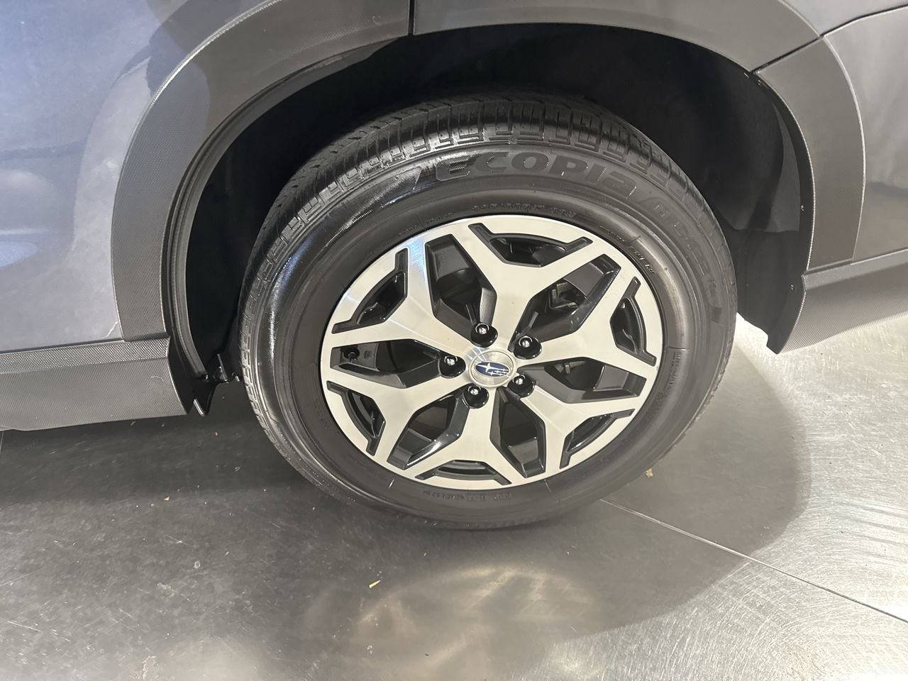 Used 2023 Subaru Forester Premium image 12