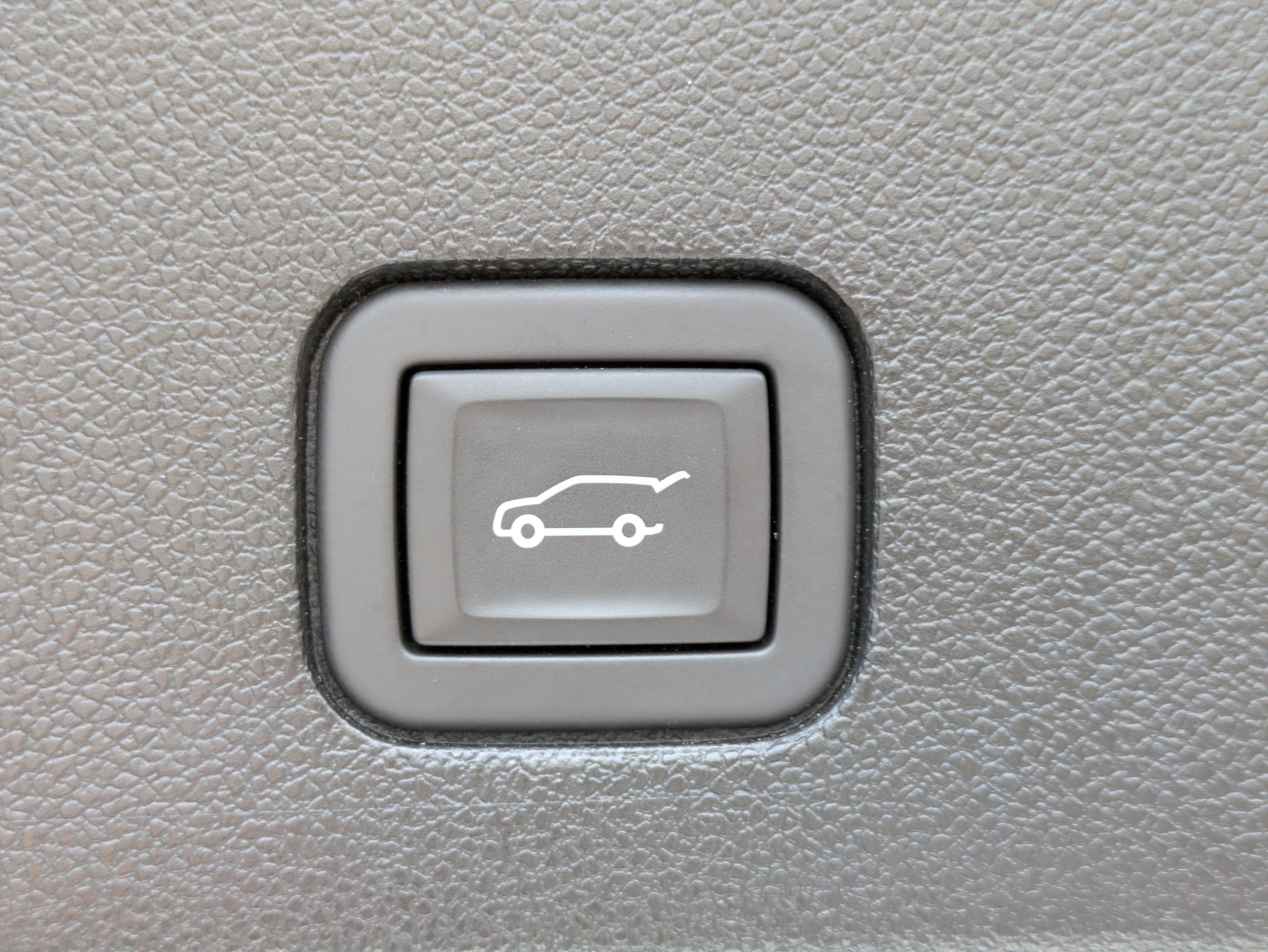 Certified 2024 Cadillac XT6 Sport image 11