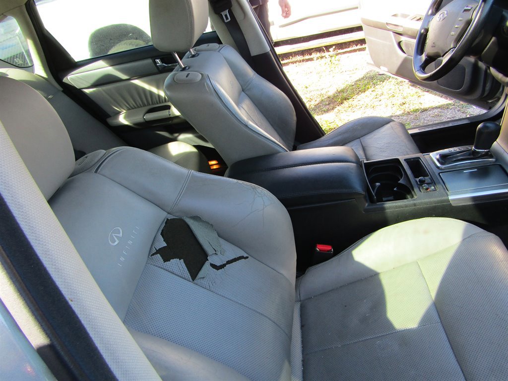 Used 2007 INFINITI M35 Sport w/ Technology Pkg image 5