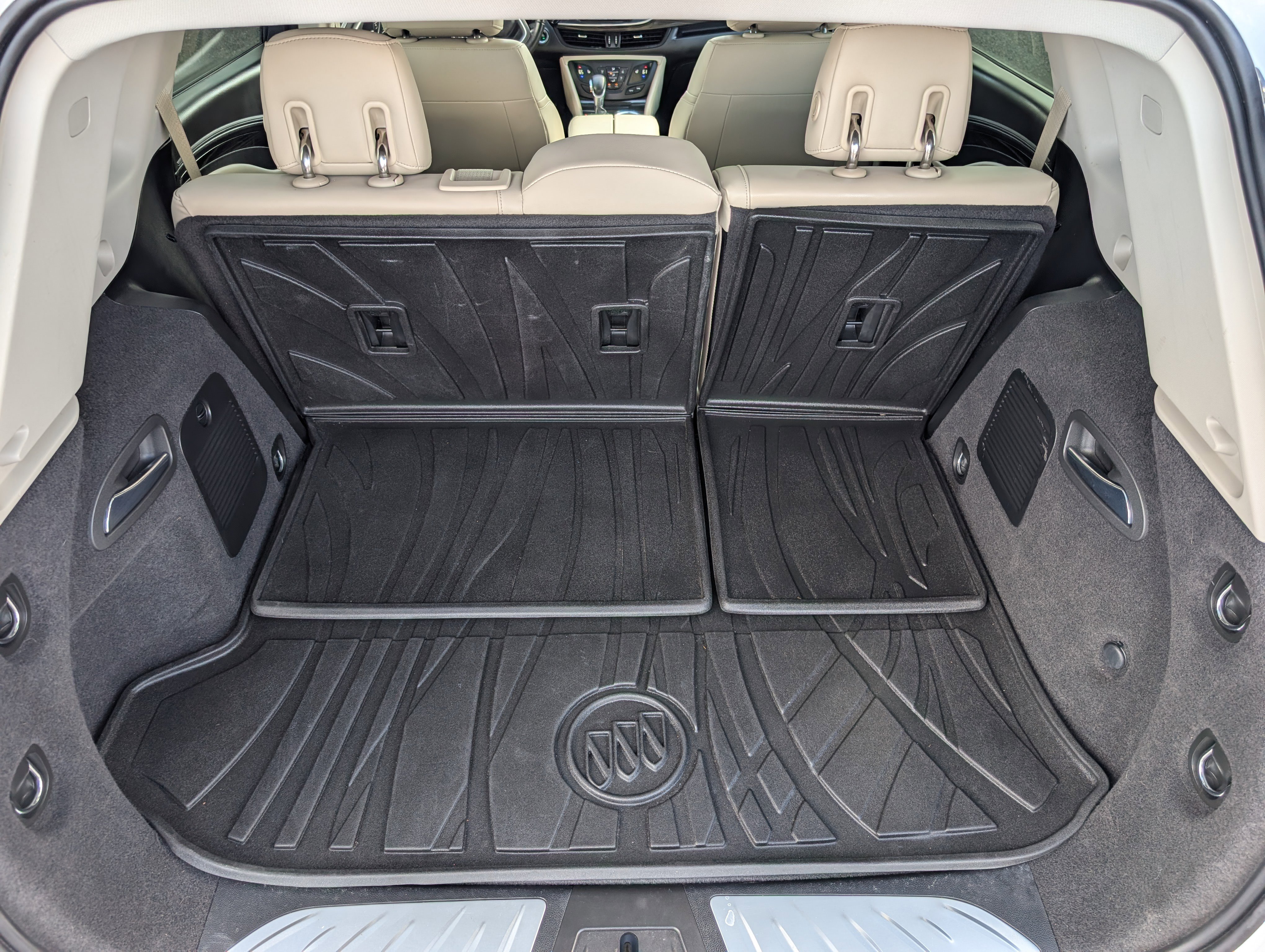 Used 2020 Buick Envision Essence image 14