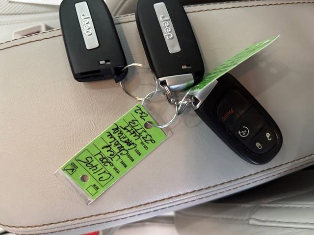 Used 2021 Jeep Cherokee Latitude Lux image 26