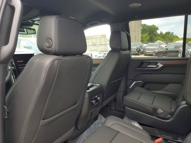 New 2026 GMC Yukon Denali RWD image 10