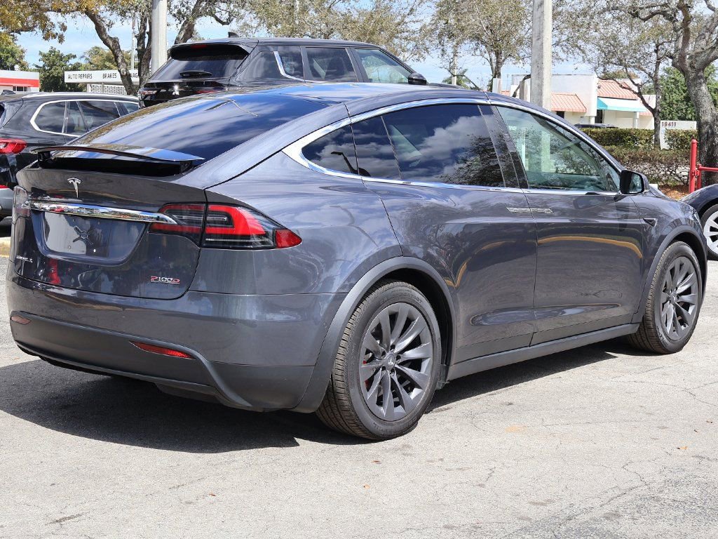 Used 2017 Tesla Model X P100D image 10