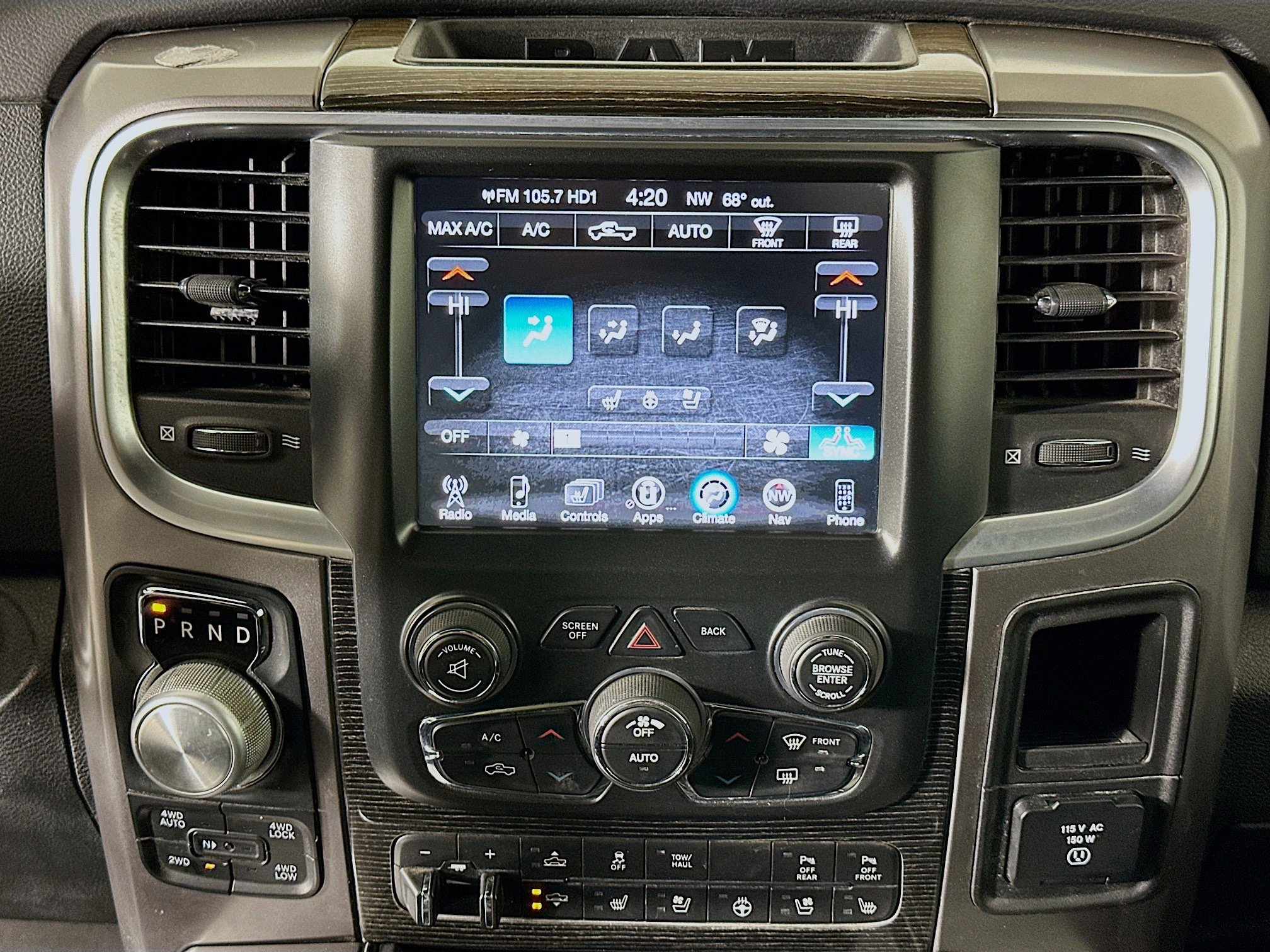 Used 2017 RAM 1500 Limited image 24