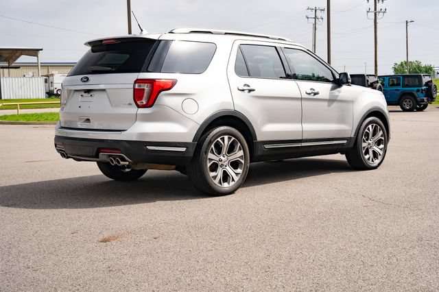 Used 2019 Ford Explorer Platinum AWD/4WD image 6